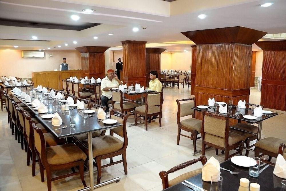 Hotel Ganga Ratan Agra  Dış mekan fotoğraf