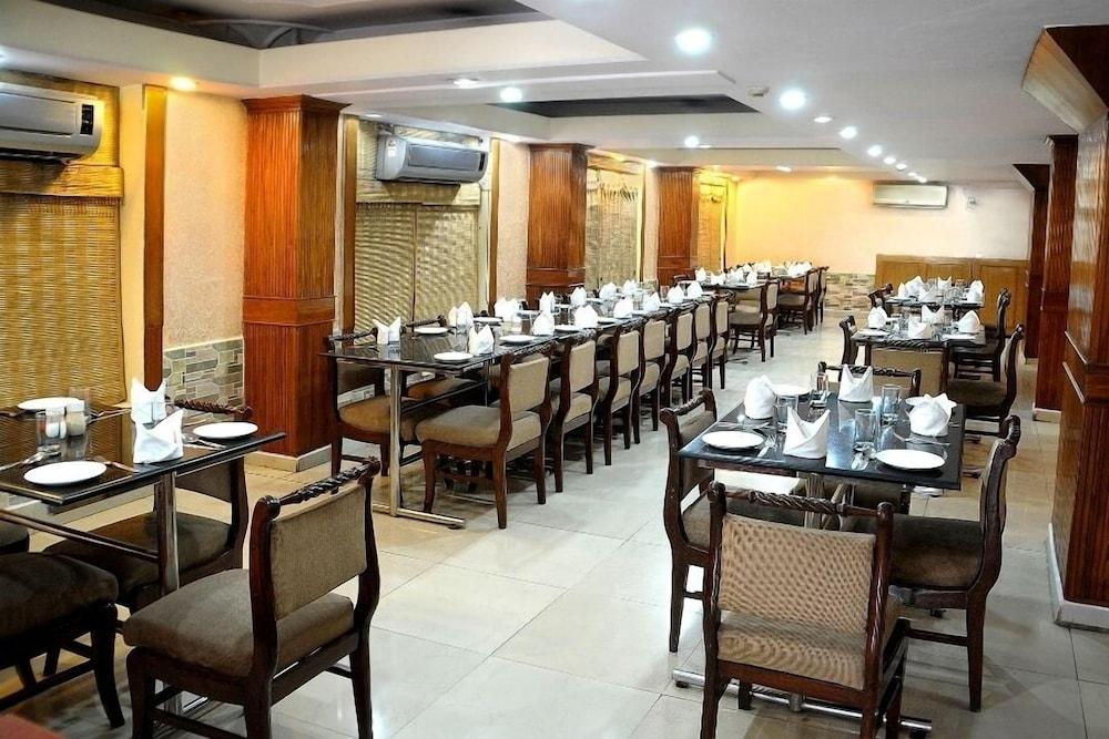 Hotel Ganga Ratan Agra  Dış mekan fotoğraf