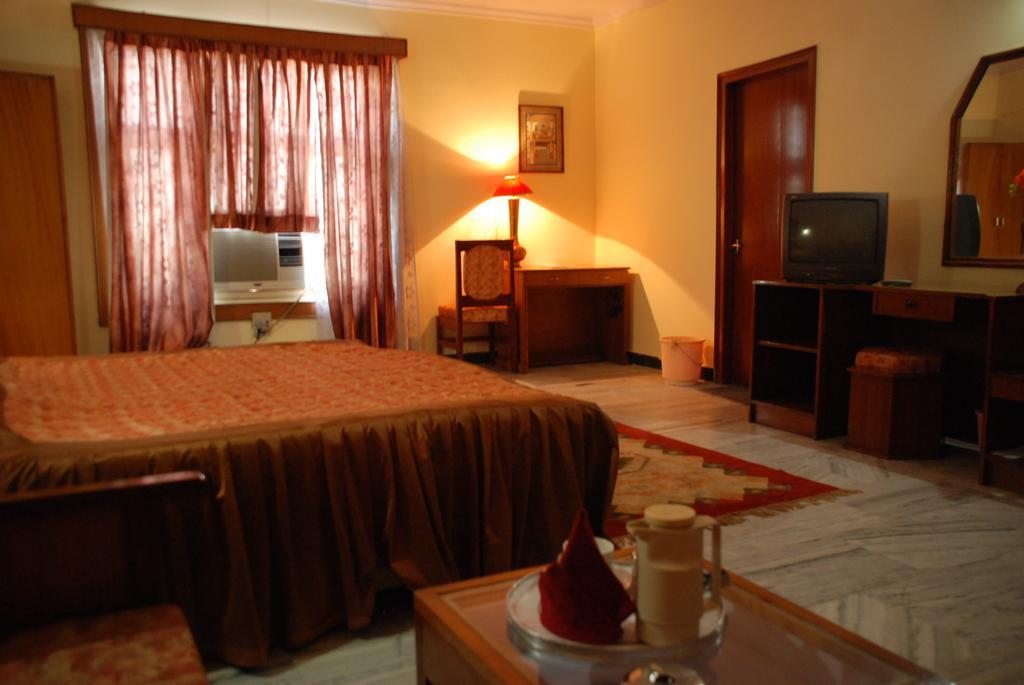 Hotel Ganga Ratan Agra  Oda fotoğraf
