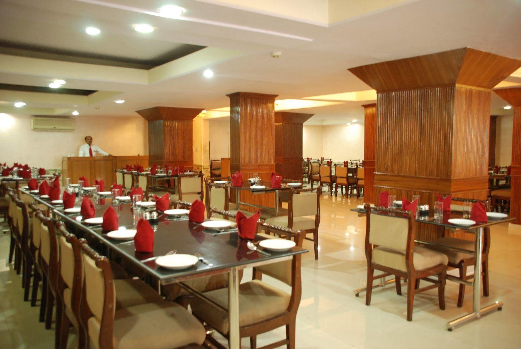 Hotel Ganga Ratan Agra  Dış mekan fotoğraf
