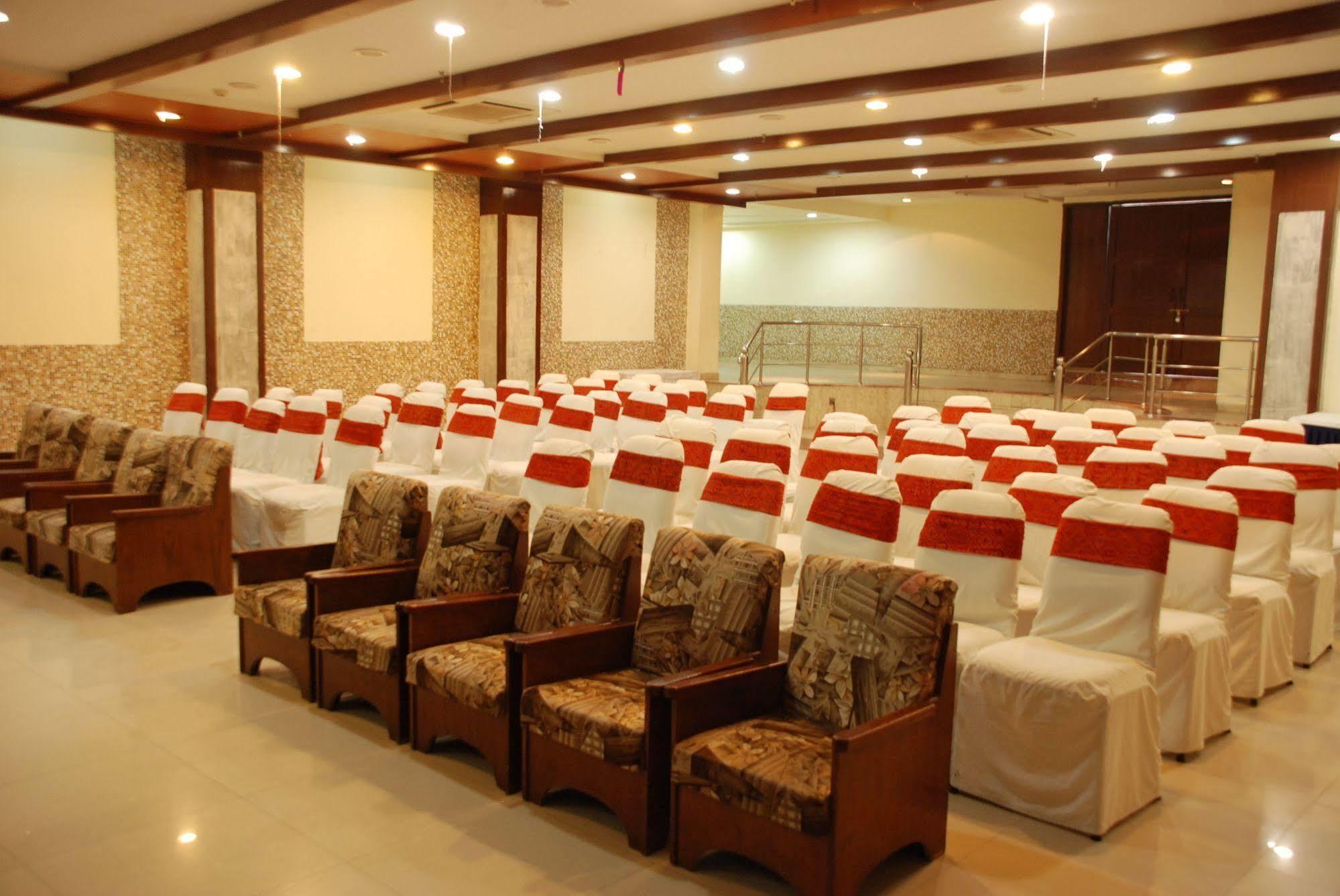 Hotel Ganga Ratan Agra  Dış mekan fotoğraf